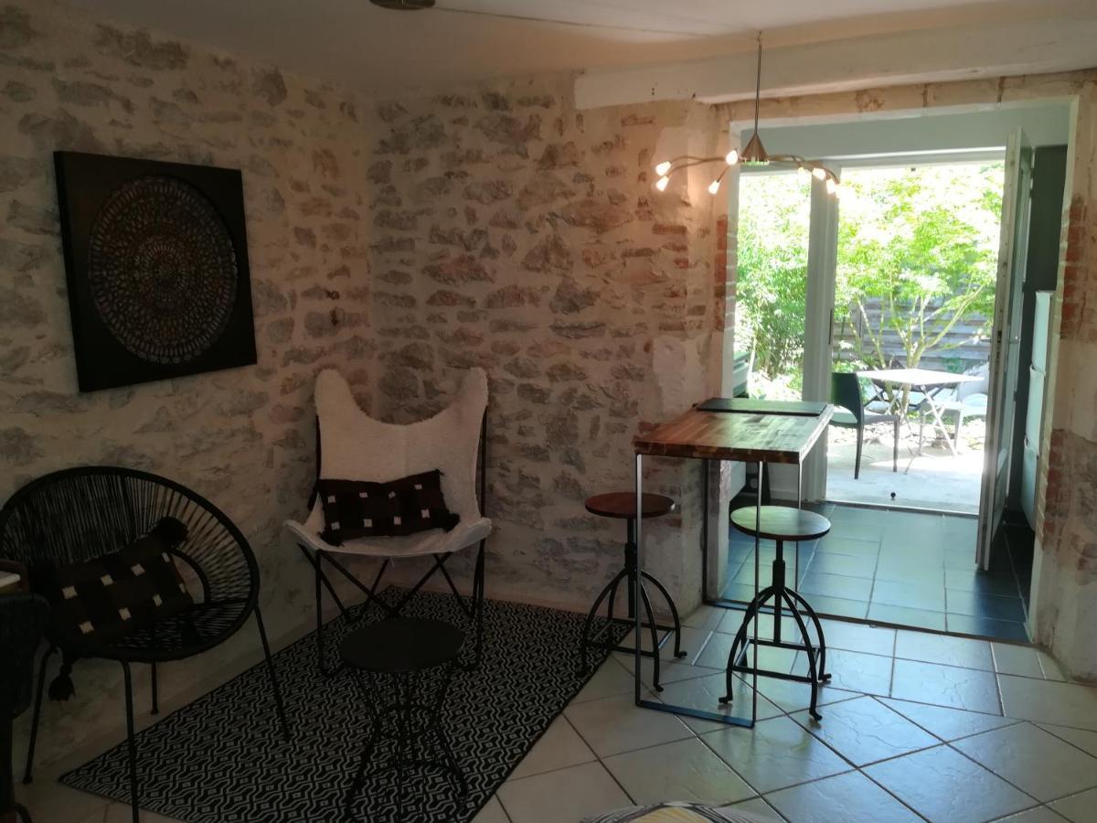 Chez Karine Et Julien Apartment Cahors Luaran gambar